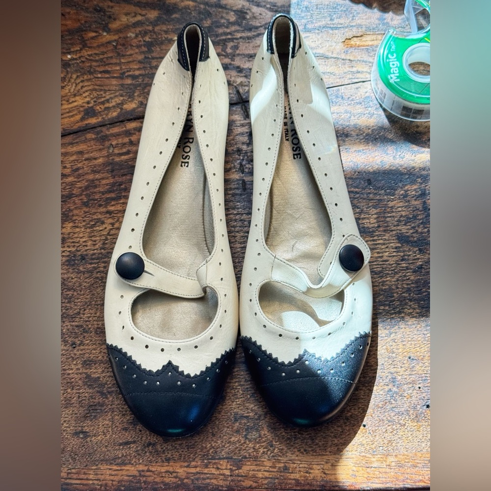Taryn Rose Black and Cream Mary Jane Spectators, 7